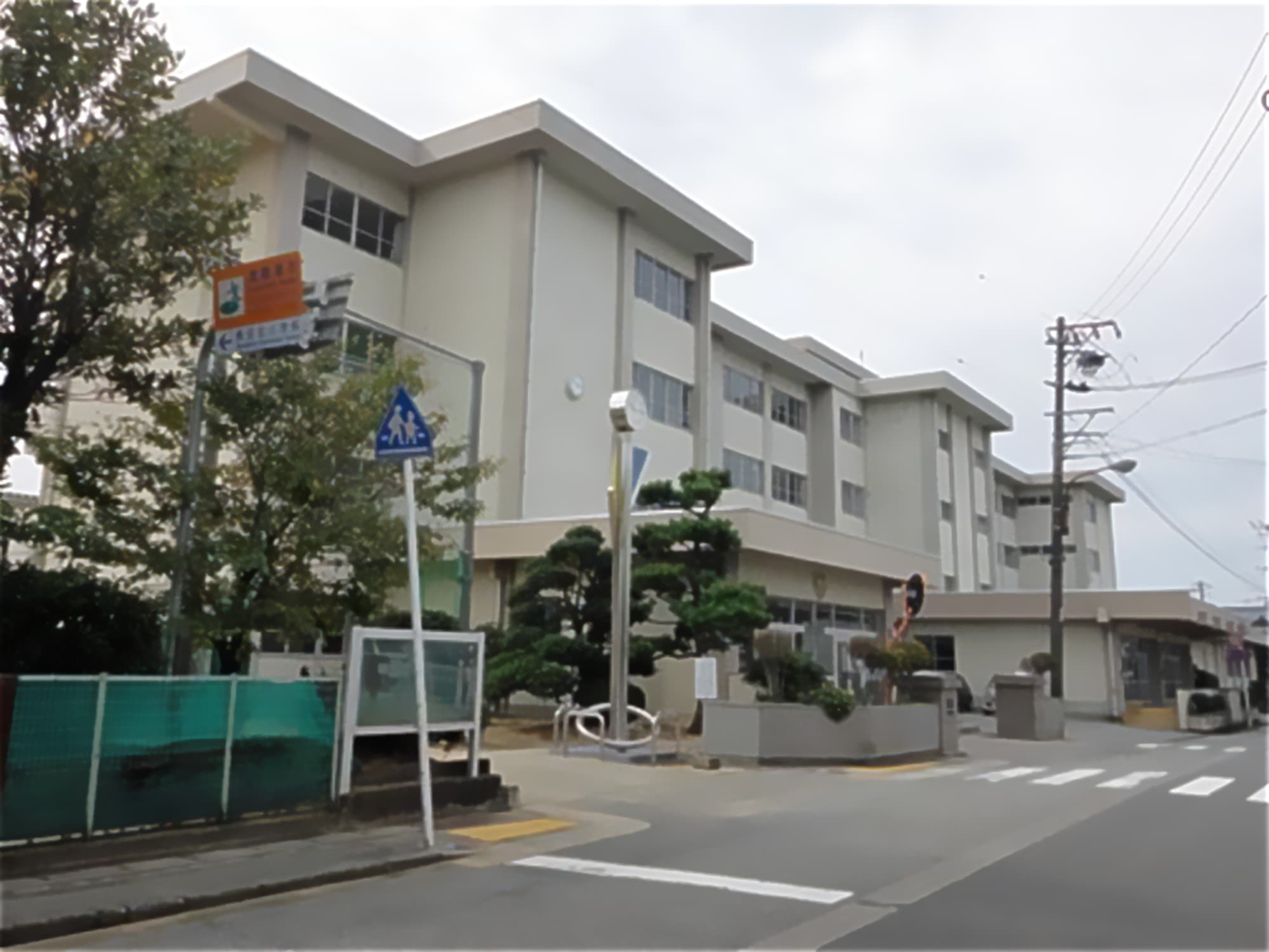 富山市立奥田北小学校